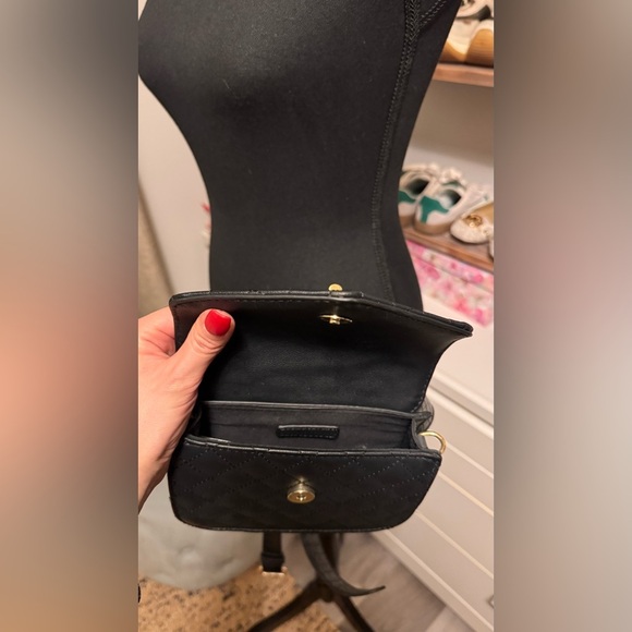 Quilted Black Belt Bag - Picture 2 of 3